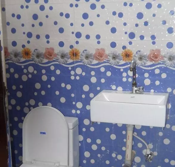 هتل Aditya Palace