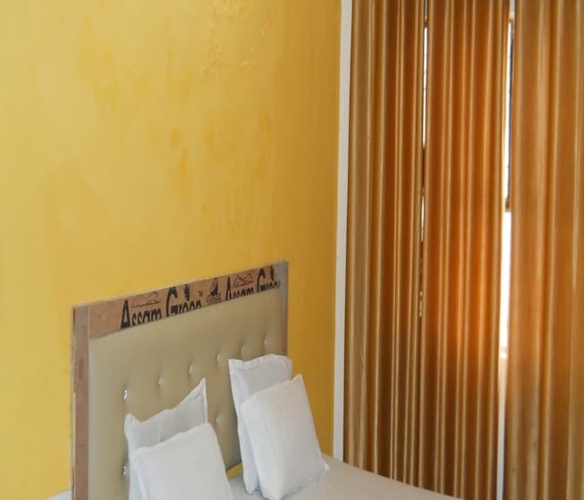 هتل Aditya Palace