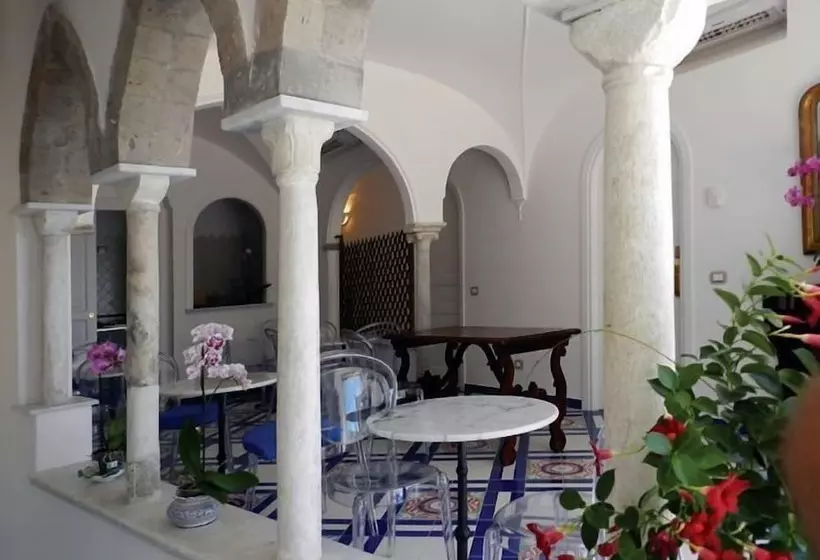 Отель Croce Di Amalfi