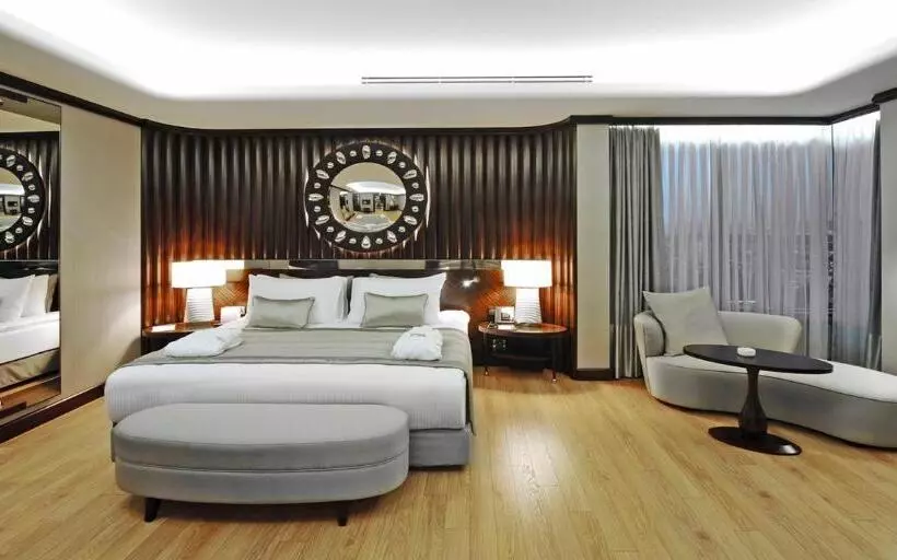 Отель Crowne Plaza Bursa Convention Center & Thermal Spa, An Ihg