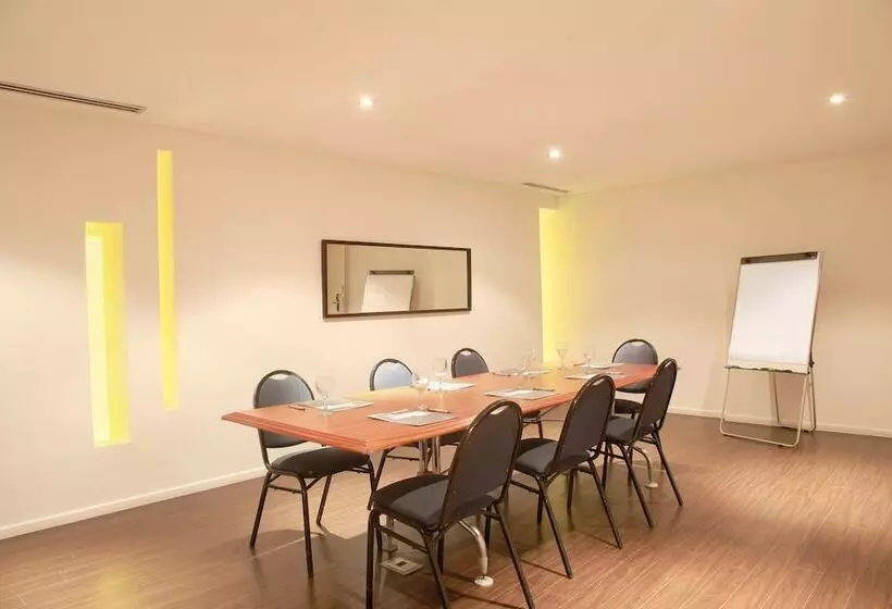 هتل Dazzler By Wyndham Buenos Aires Recoleta