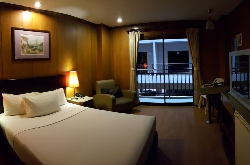 فندق Dynasty Inn Pattaya