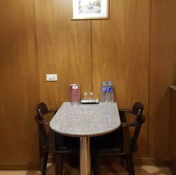 هتل Dynasty Inn Pattaya