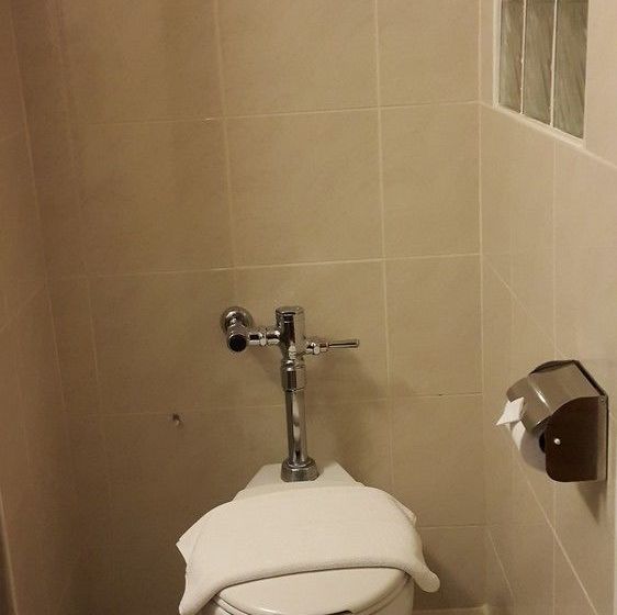 فندق Dynasty Inn Pattaya