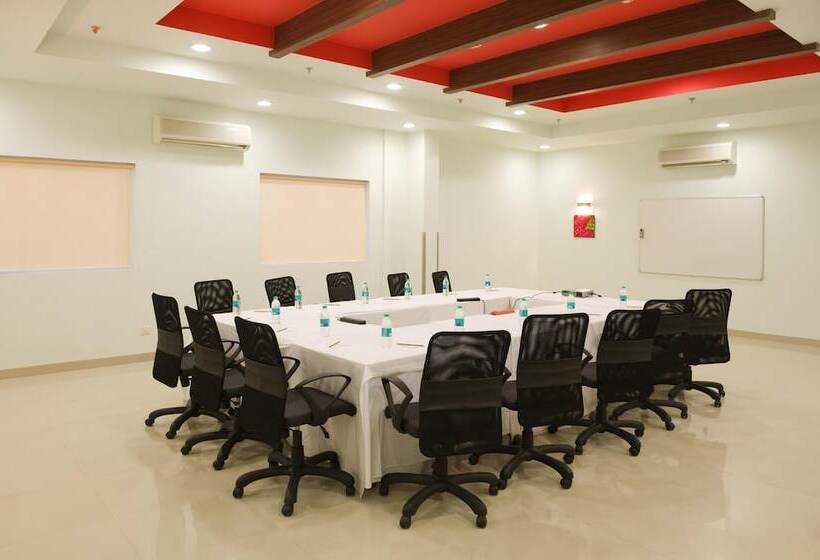 Hotel Ginger  Chennai