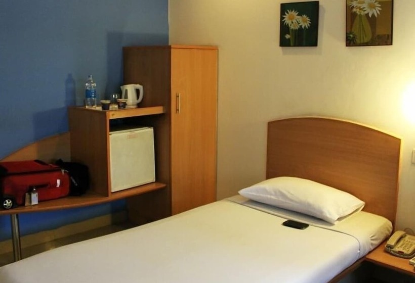 Hotel Ginger  Chennai