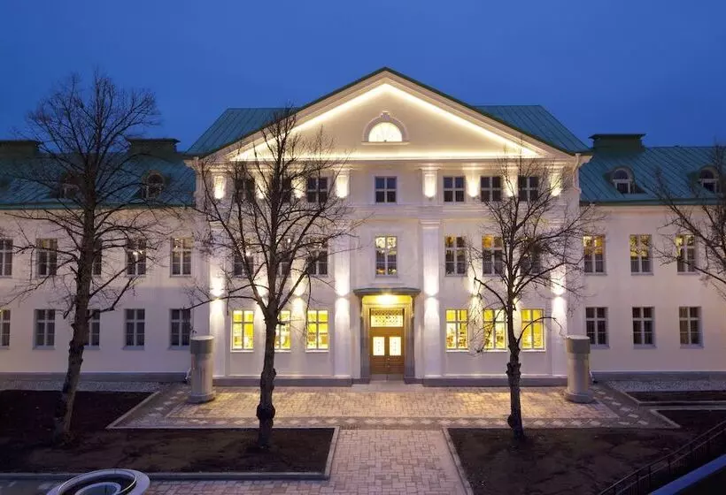 هتل Holiday Club Saimaan Rauha