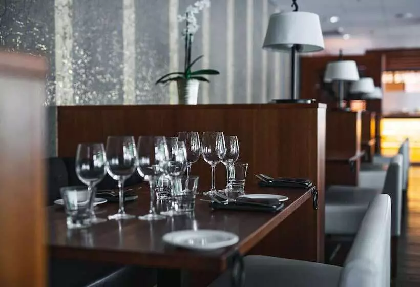 هتل Holiday Club Saimaan Rauha