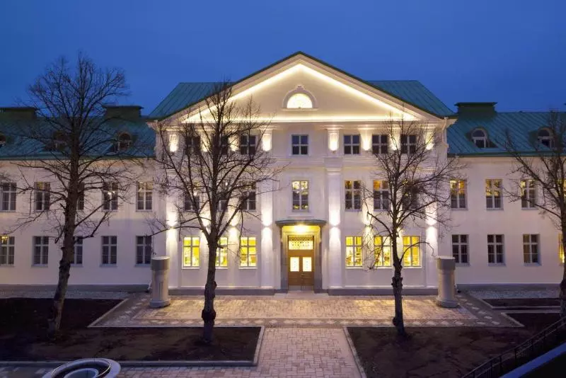 هتل Holiday Club Saimaan Rauha