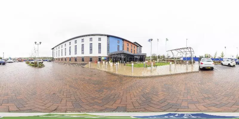 Hotel Holiday Inn Express Dunstable By Ihg