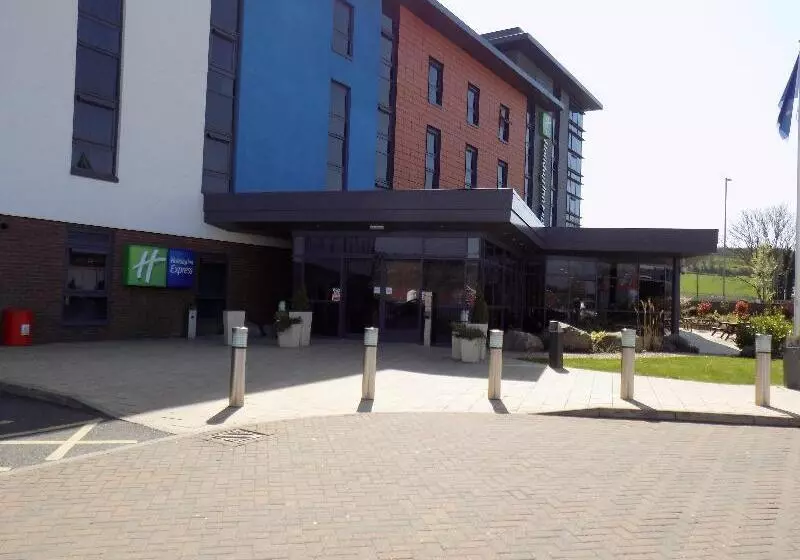 Hotel Holiday Inn Express Dunstable By Ihg