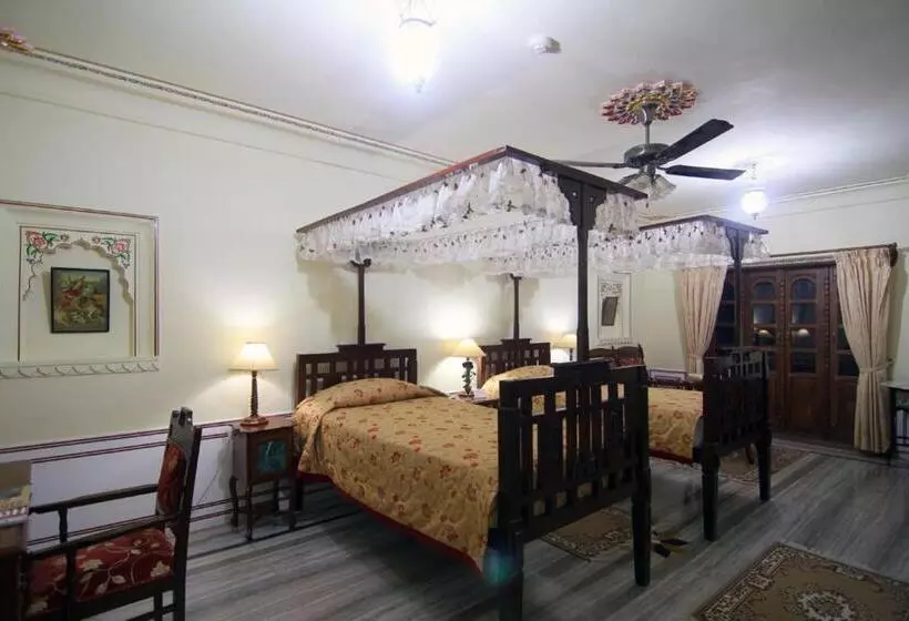 Hotelli Jagat Palace