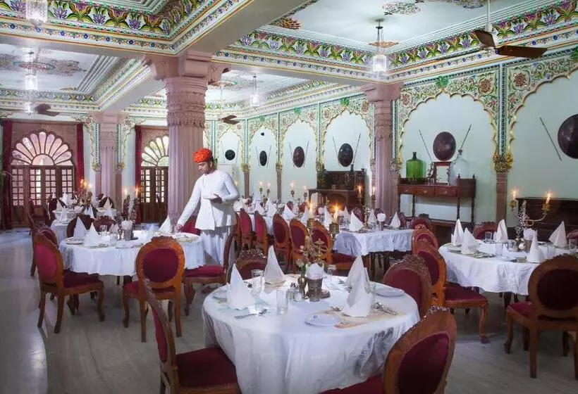 Hotelli Jagat Palace