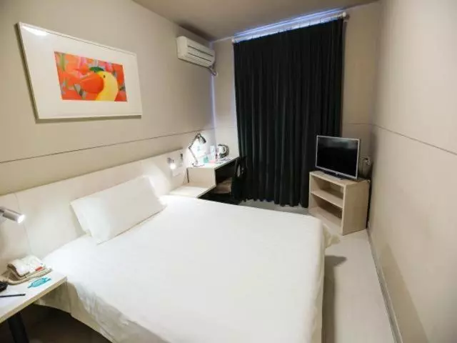 호텔 Jinjiang Inn Shanghai North Industrial Area