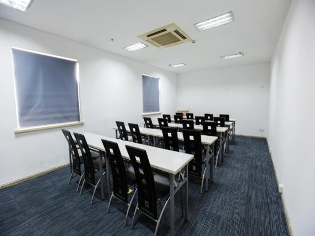 호텔 Jinjiang Inn Shanghai North Industrial Area