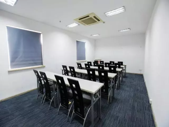 호텔 Jinjiang Inn Shanghai North Industrial Area