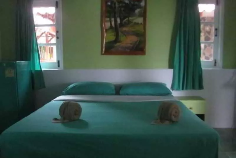 هتل Na Na Chart Bann Krut