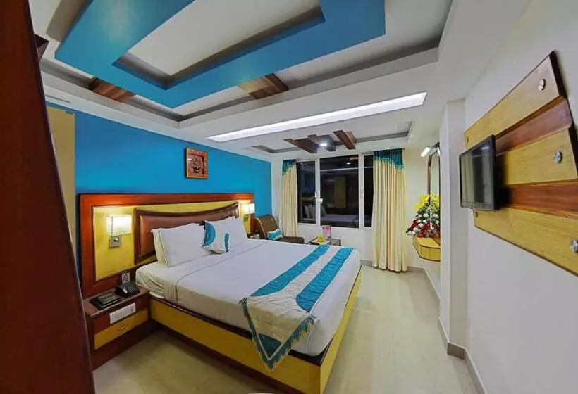 호텔 Ponmariresidency