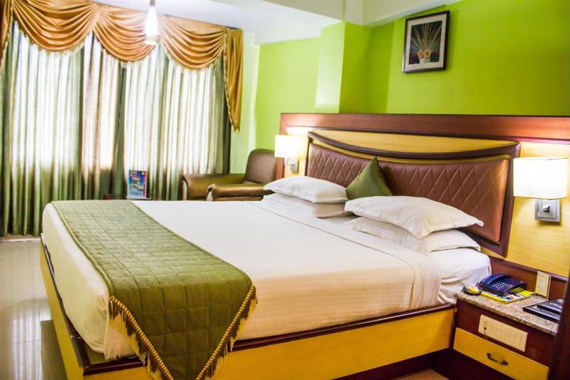 Hotel Ponmariresidency