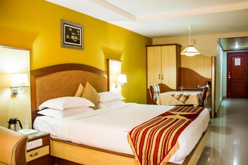 Hotel Ponmariresidency