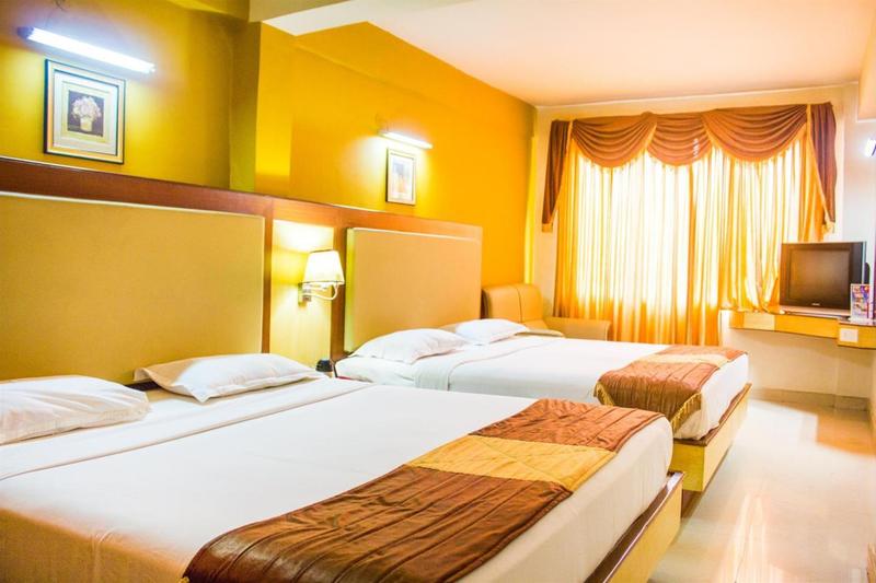 Hotel Ponmariresidency