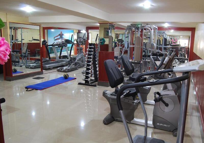 Hotel Ponmariresidency