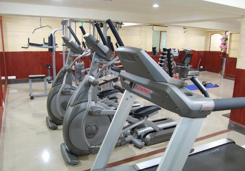 Hotel Ponmariresidency