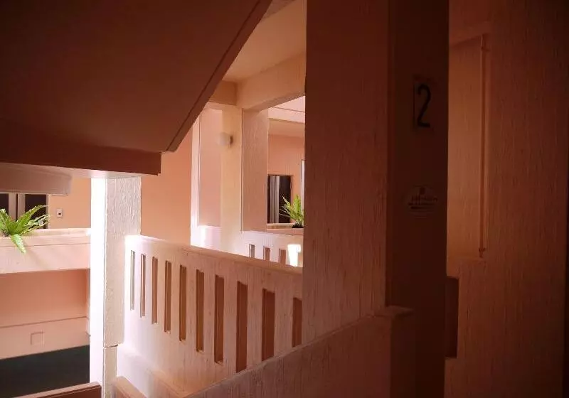 Seaside Hotel The Beach