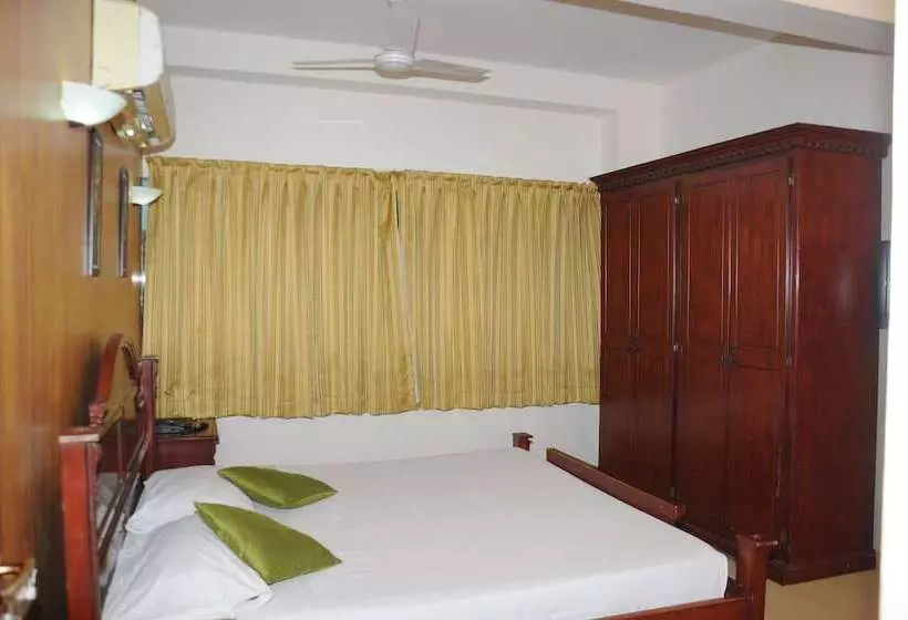 Kings Hotel Egmore