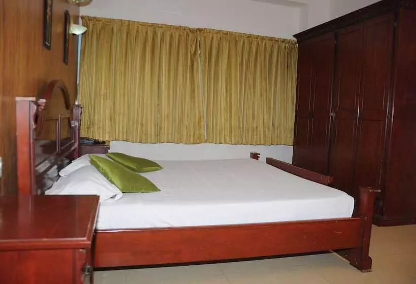 Kings Hotel Egmore