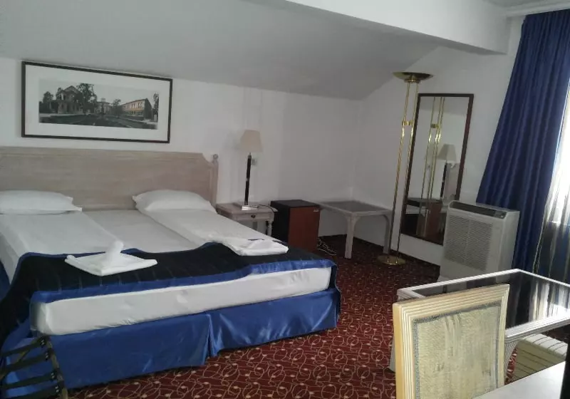 هتل Visconti Militari