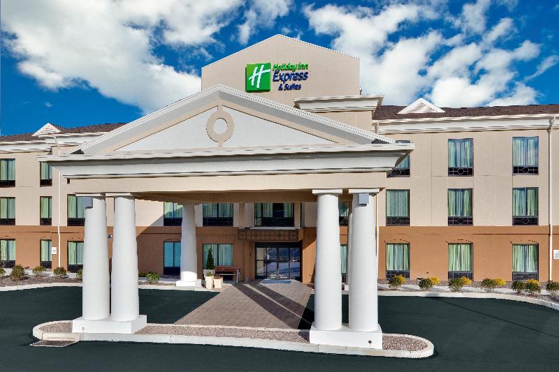 Holiday Inn Express Hotel & Suites Lebanon, An Ihg