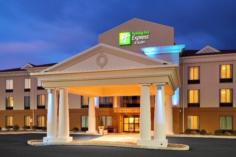 Holiday Inn Express Hotel & Suites Lebanon, An Ihg
