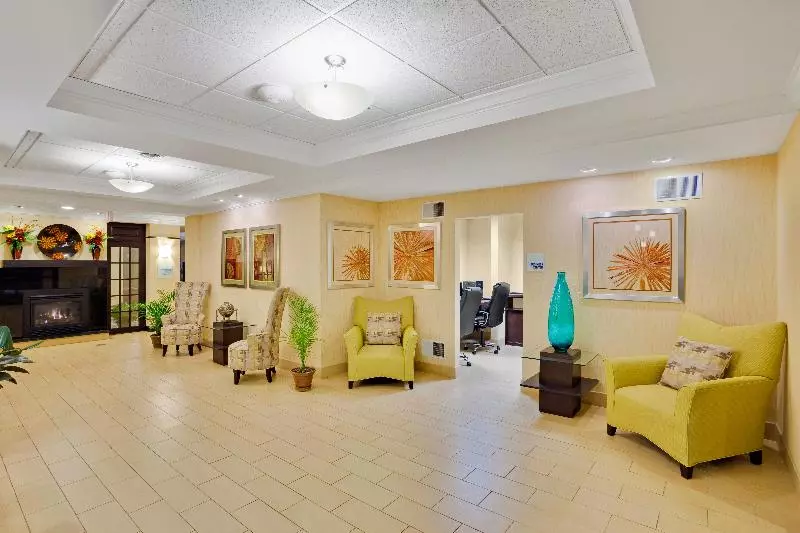 Holiday Inn Express Hotel & Suites Lebanon, An Ihg