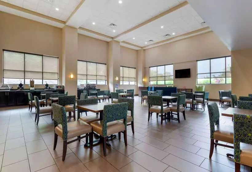 酒店 Comfort Suites