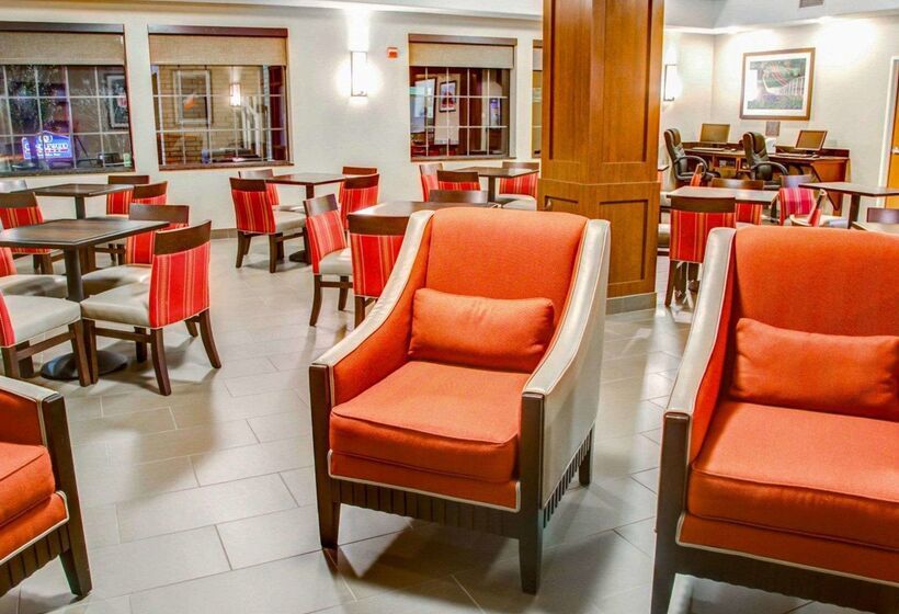 هتل Comfort Suites Tyler South