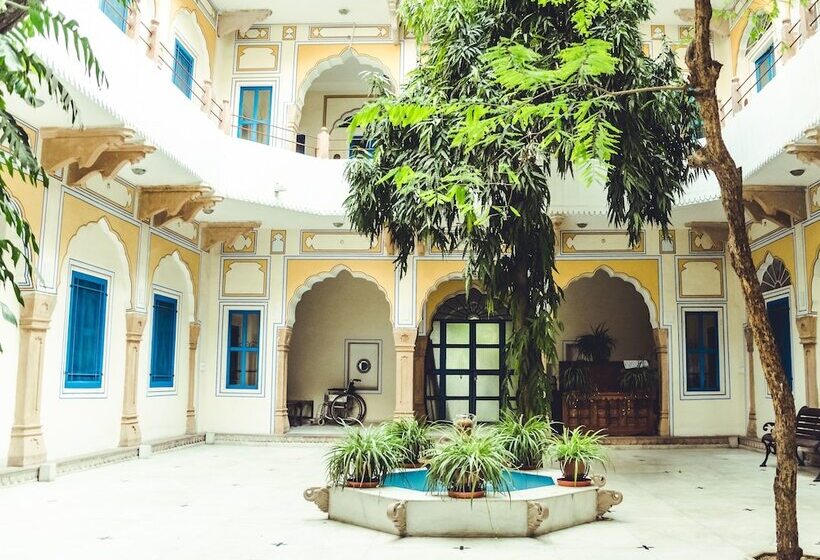 בית מלון כפרי Diggi Palace Jaipur   A City Center Hidden Heritage Gem