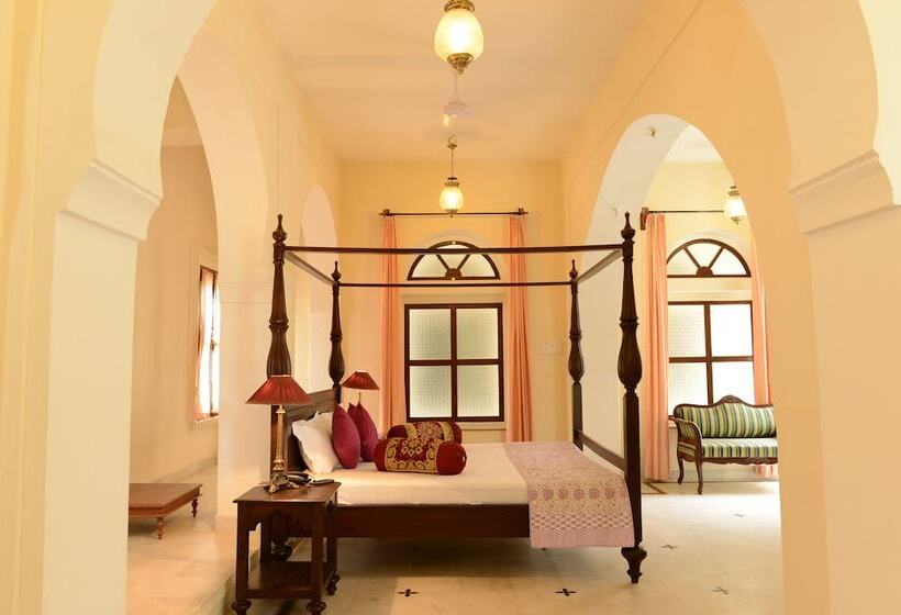 בית מלון כפרי Diggi Palace Jaipur   A City Center Hidden Heritage Gem