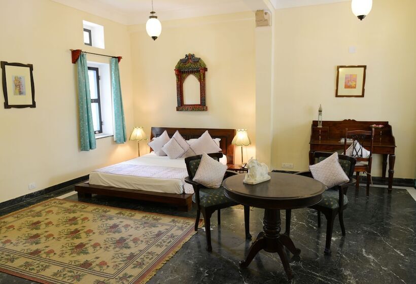 בית מלון כפרי Diggi Palace Jaipur   A City Center Hidden Heritage Gem