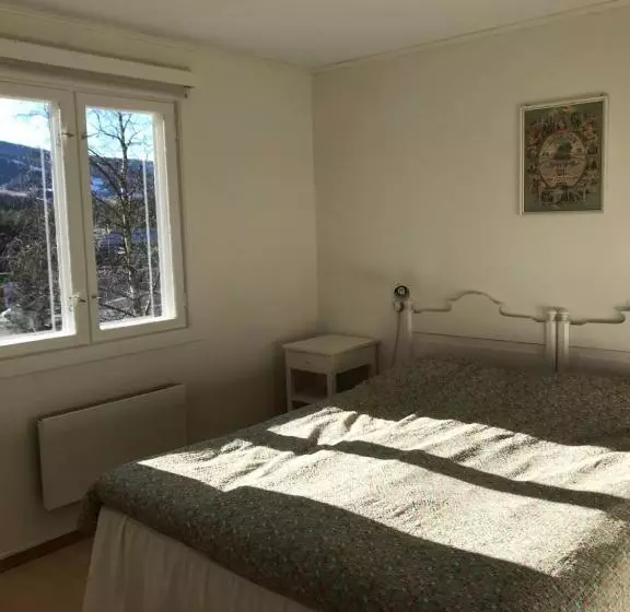 酒店 Furulund Pensjonat