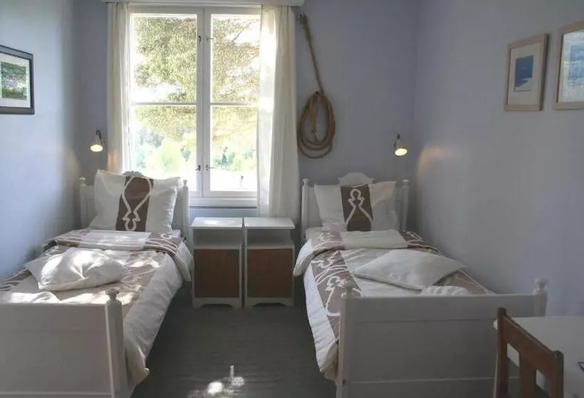 酒店 Furulund Pensjonat