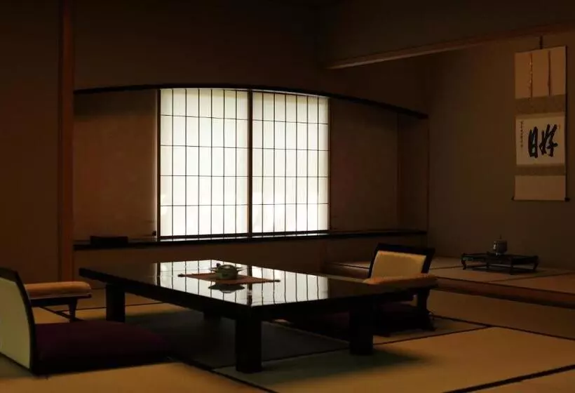 فندق Unzen Hanzuiryo By Onko Chishin