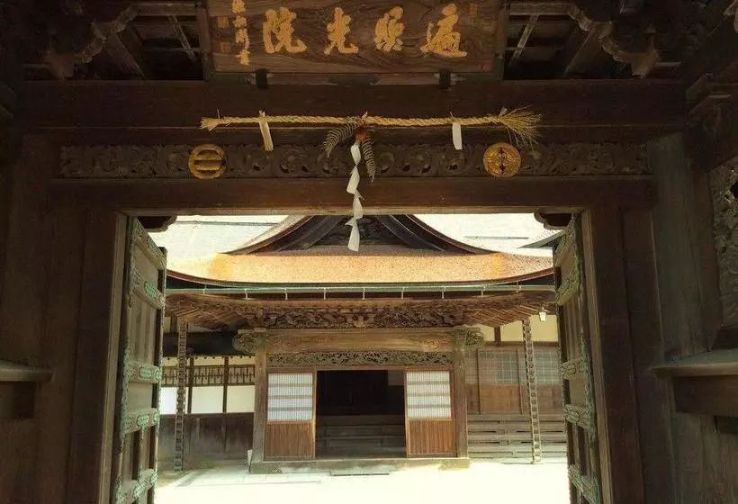 Отель Henjokoin