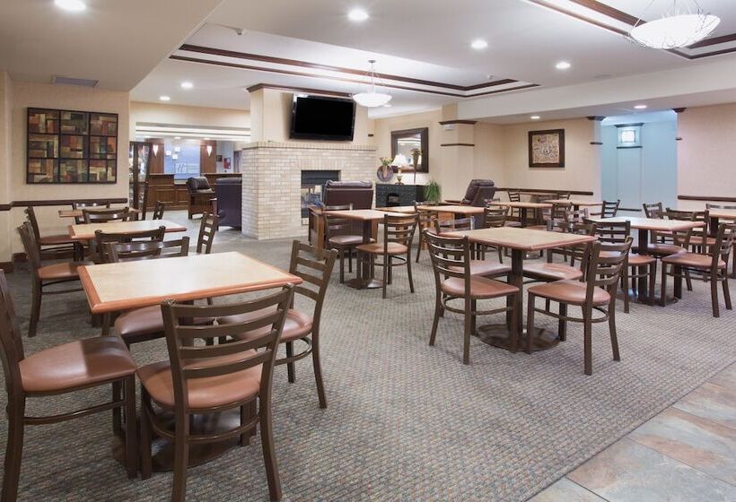 Holiday Inn Express Hotel & Suites Las Vegas, An Ihg