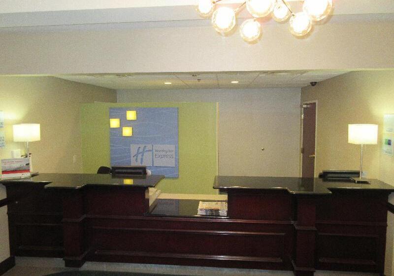 Holiday Inn Express Hotel & Suites Youngstown   North Lima/boardman, An Ihg