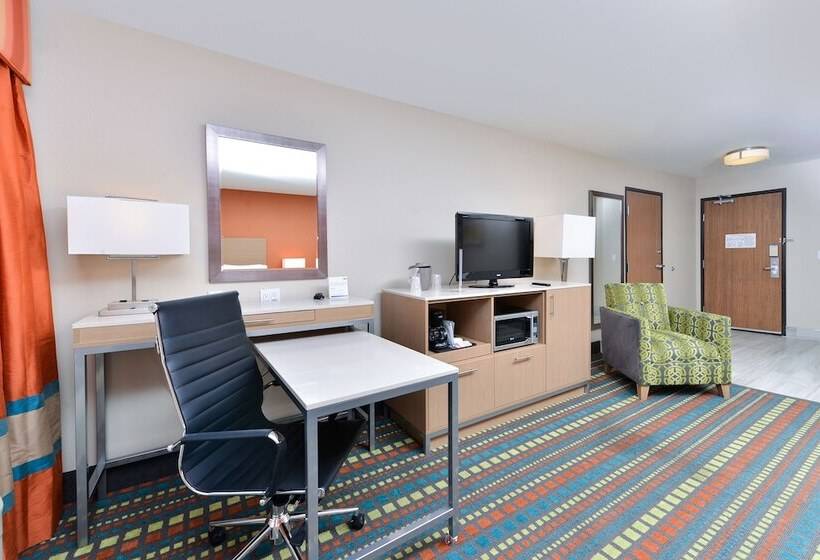 Отель Holiday Inn Express Albuquerque N   Bernalillo, An Ihg
