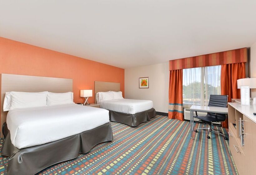Отель Holiday Inn Express Albuquerque N   Bernalillo, An Ihg