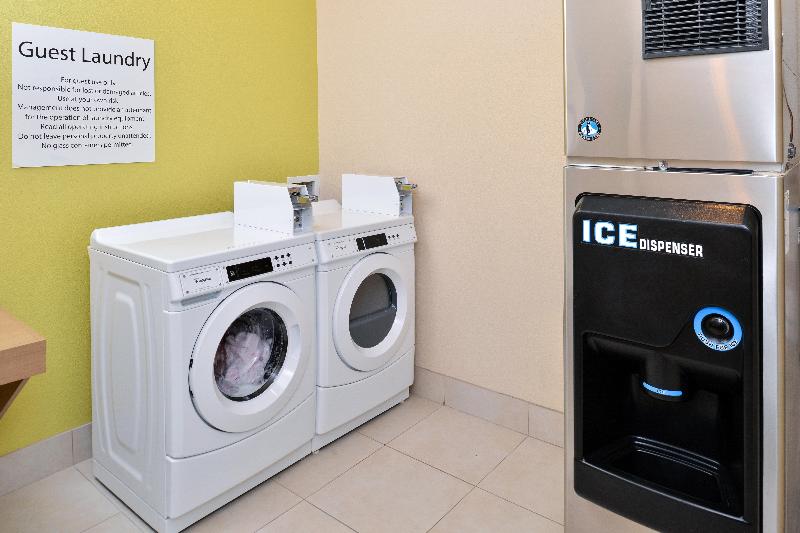 Отель Holiday Inn Express Albuquerque N   Bernalillo, An Ihg