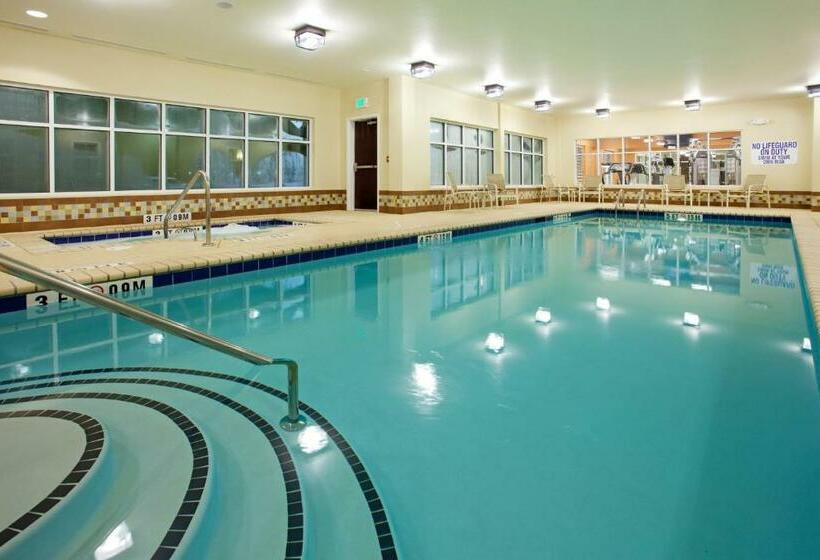 호텔 Holiday Inn Express And Suites Newberry, An Ihg