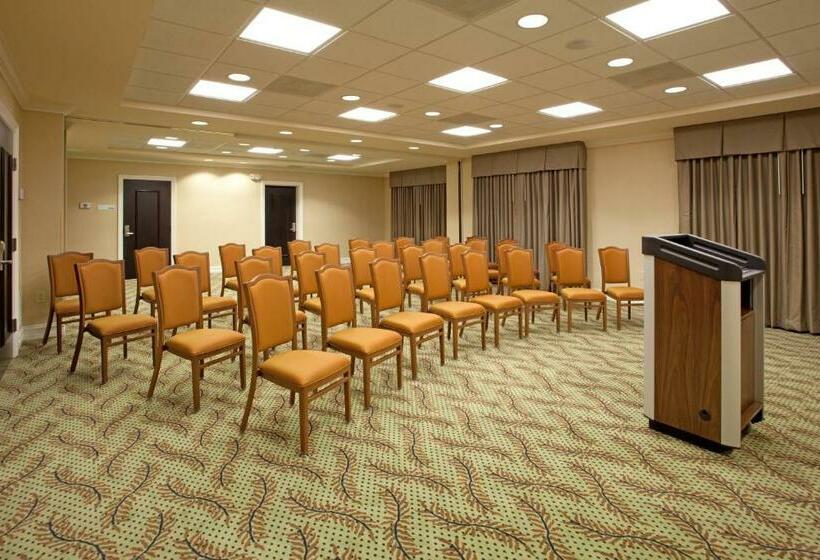 호텔 Holiday Inn Express And Suites Newberry, An Ihg